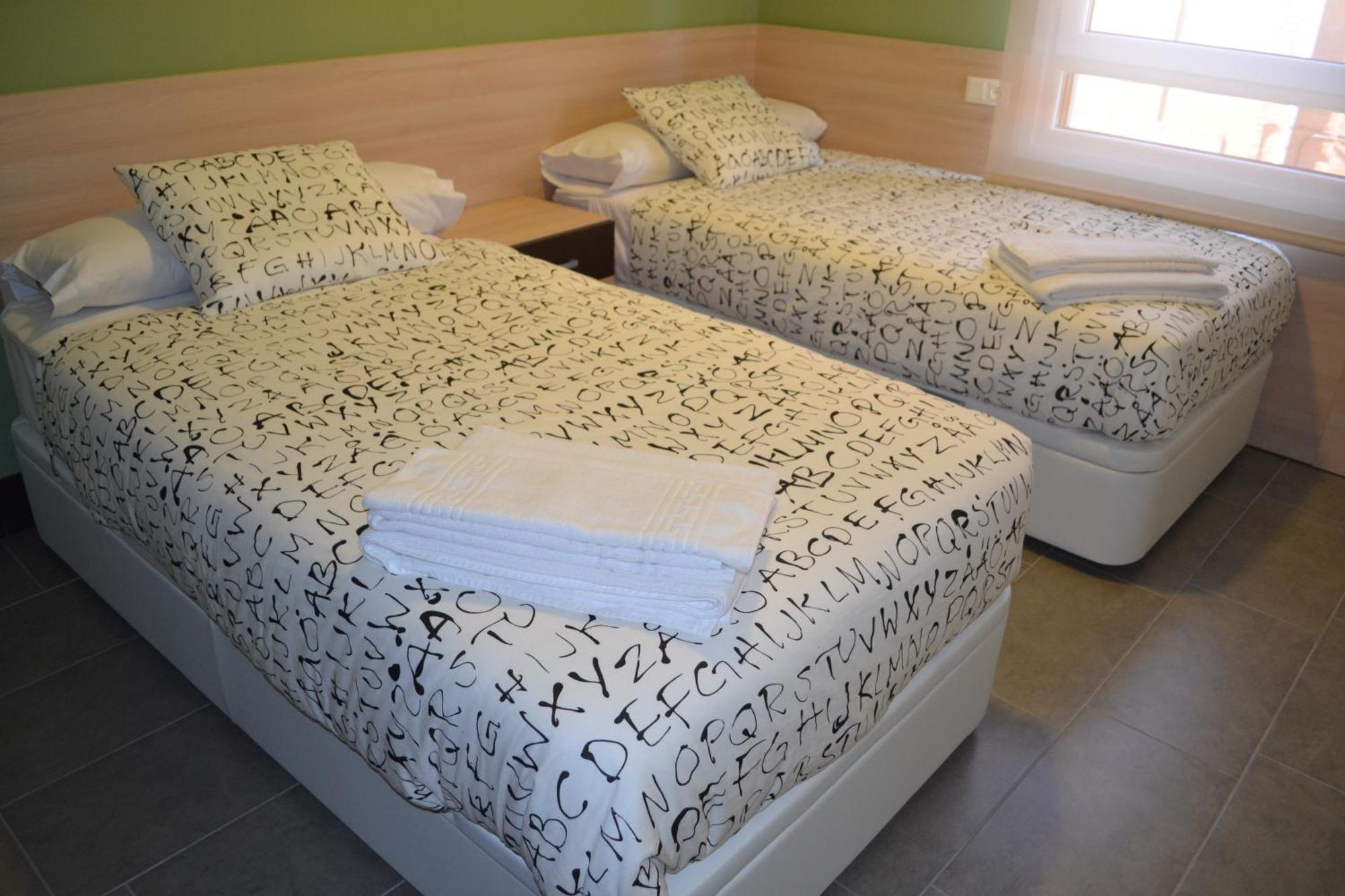 The Factory Residence Hall Segovia Zimmer foto