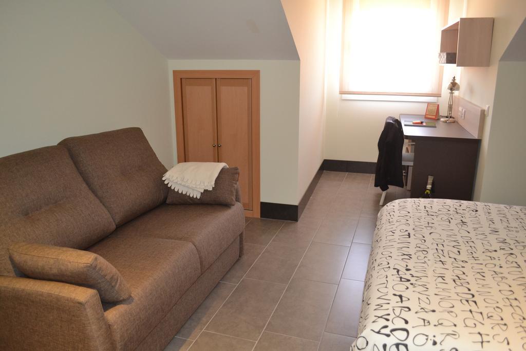 The Factory Residence Hall Segovia Zimmer foto