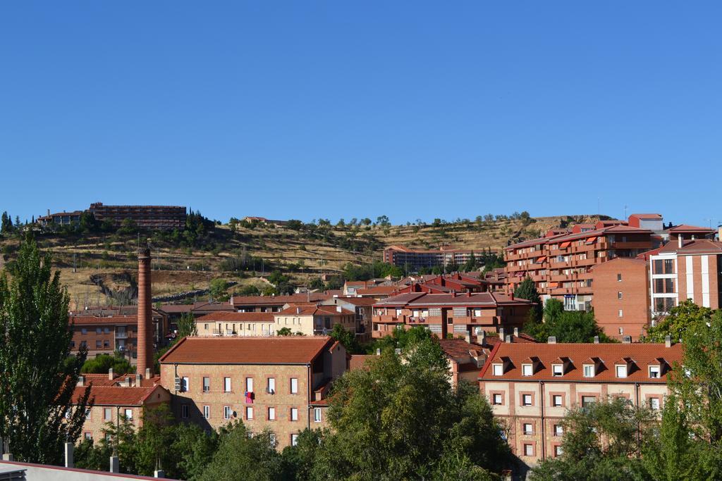 The Factory Residence Hall Segovia Exterior foto