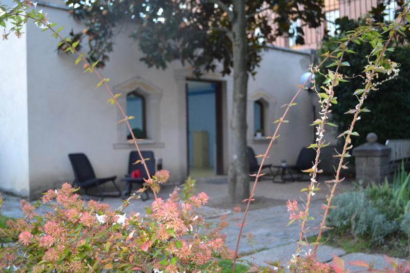The Factory Residence Hall Segovia Exterior foto