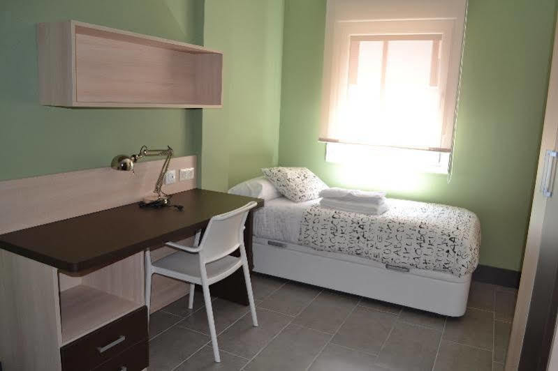 The Factory Residence Hall Segovia Exterior foto